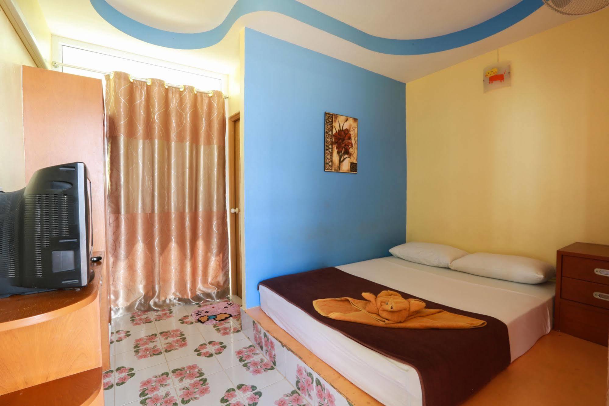 Amonrada House Hostel Tau-sziget Kültér fotó